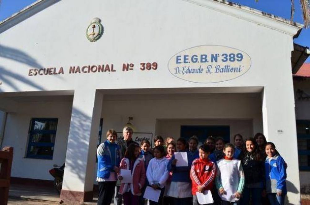 Convocan a participar del concurso literario de escuelas primarias "Plantando el Futuro"