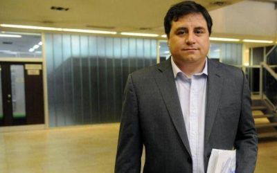 El sciolismo le responde a Hogan: �Se nota la influencia de Massa y Garivoto�