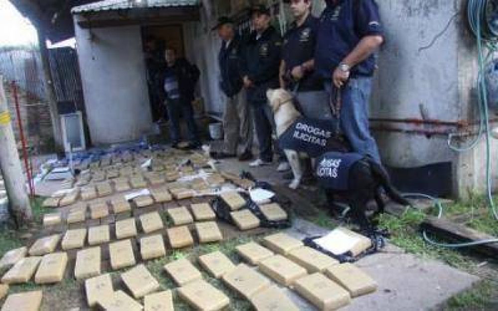 Secuestraron una tonelada y media de marihuana en Esteban Echeverr�a