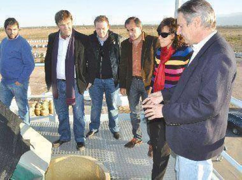 Campos Bilbao elogi� las pol�ticas productivas de la Provincia