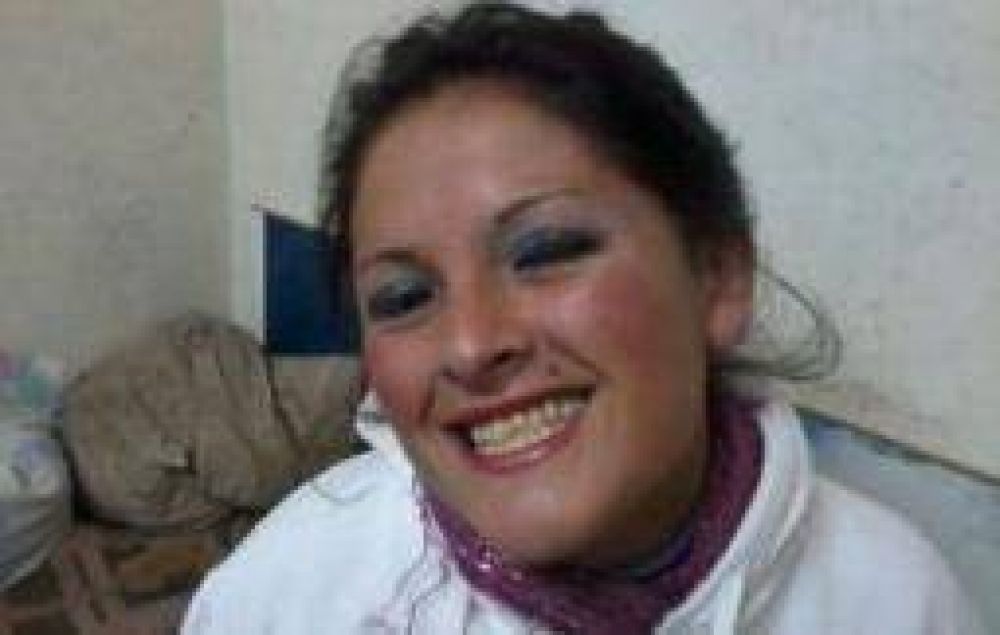 Denuncian que joven no se suicid�, sino que fue asesinada