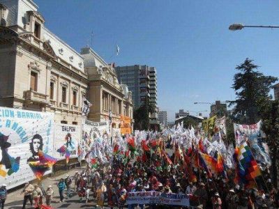 Marcha en repudio a amenazas
