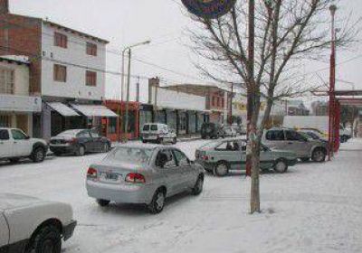 Ca�er�as, rutas y calles, con hielo en Zapala 