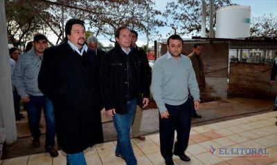 Camau: �La Constituci�n se impuso a las presiones�