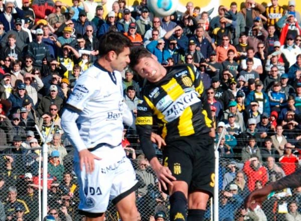 Vuletich: �Estoy caliente, tuvimos muchas chances de gol para ganar el partido�