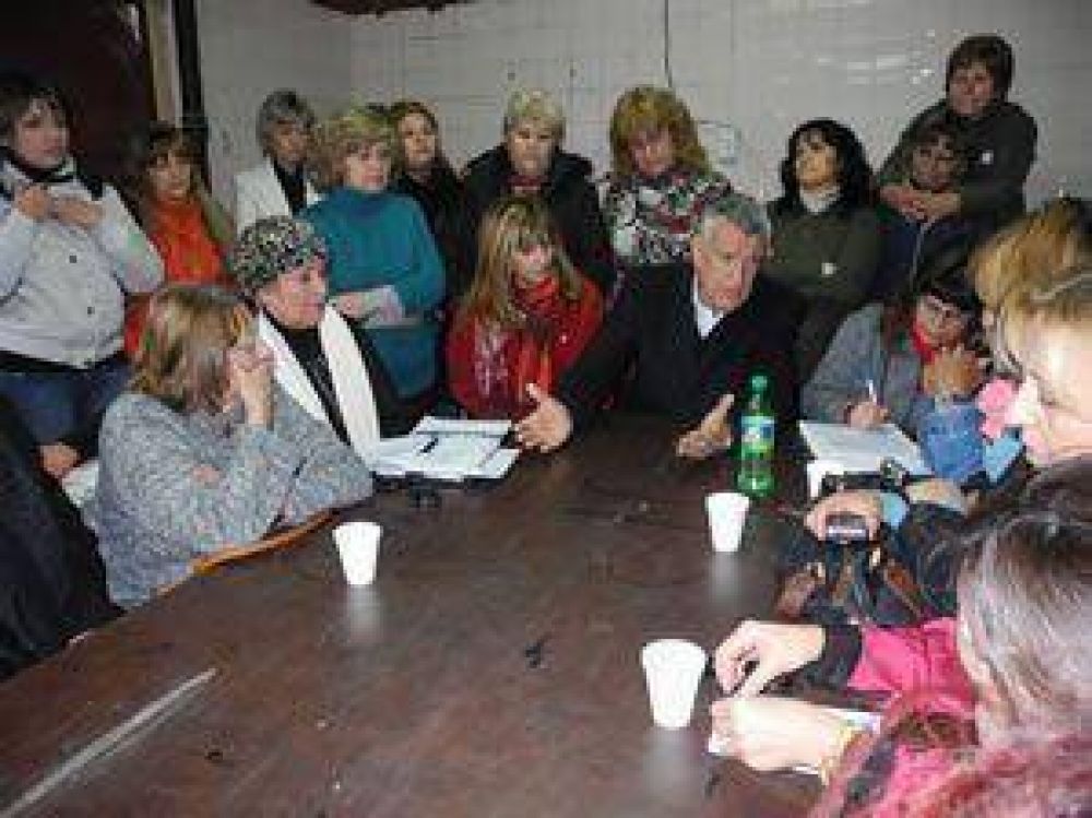  Gioja analiz� estrategias de campa�a en el PJ