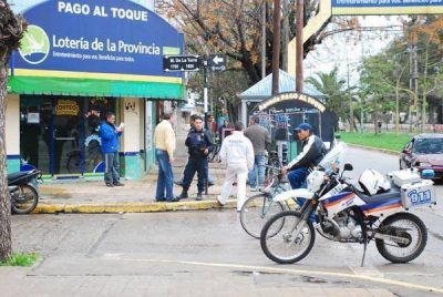Encontraron la moto policial robada y el autor est� pr�fugo