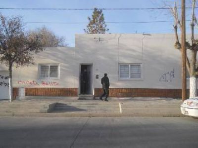 Robo al intendente y agresiones en la interna del PJ