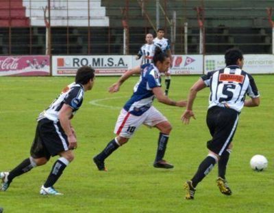 Guaran� se qued� con las ganas y empat� sin goles ante For Ever