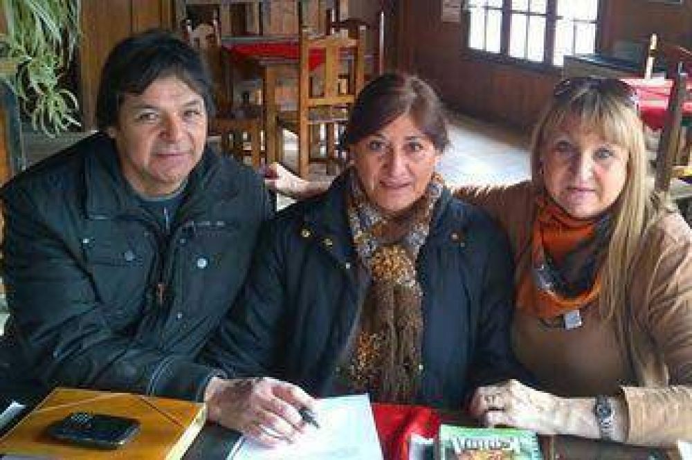 DEBEMOS TRABAJAR FUERTE Y LEVANTAR LAS BANDERAS DEL FPV, ACOMPA�ANDO EL PROYECTO NACIONAL Y POPULAR