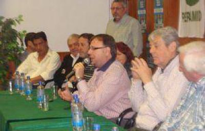 Romero se reuni� con dirigentes en Pergamino