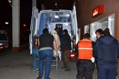 Un hombre result� herido tras vuelco y fue trasladado al Hospital Regional
