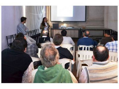 S�per TC2000: charlas a taxistas sobre turismo