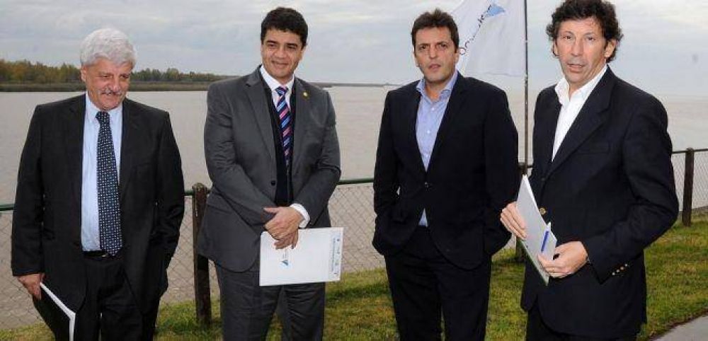 Los intendentes aliados de Massa acusan a Scioli de quitarles polic�as