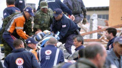 Tragedia en Brasil: al menos 7 muertos por un derrumbe
