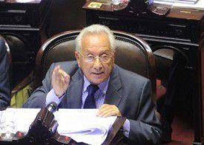 Analizan subir aportes patronales para reducir ganancias