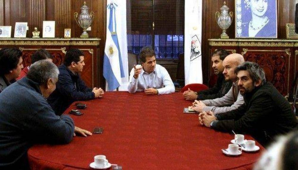 El conflicto de LAN aterriz� en la Legislatura porte�a