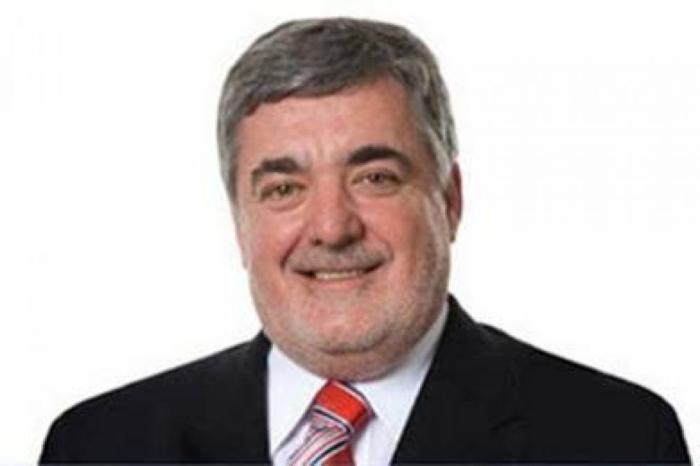 Das Neves celebr� los cambios en el Impuesto a las Ganancias