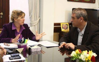 Avellaneda: Ferraresi se reuni� con la Ministra �lvarez Rodr�guez