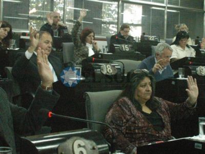 Aprueban convenios por los residuos y mejoras en la costa