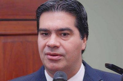"Defiende los intereses del pa�s y el ejercicio pleno de la soberan�a"