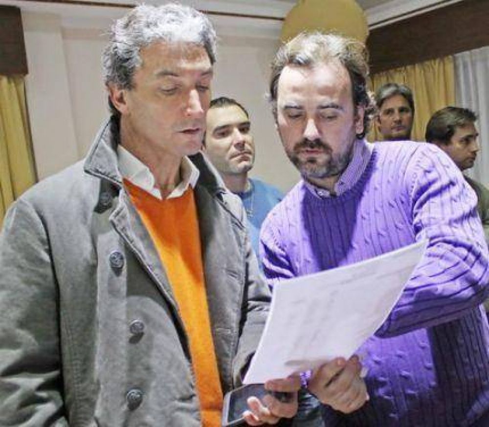 La posible llegada de Gendarmer�a a Mar del Plata es celebrada por Pepe Scioli y Emiliano Giri
