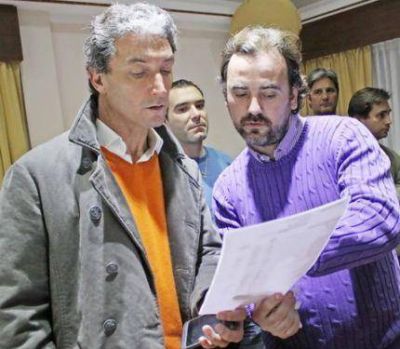 La posible llegada de Gendarmer�a a Mar del Plata es celebrada por Pepe Scioli y Emiliano Giri