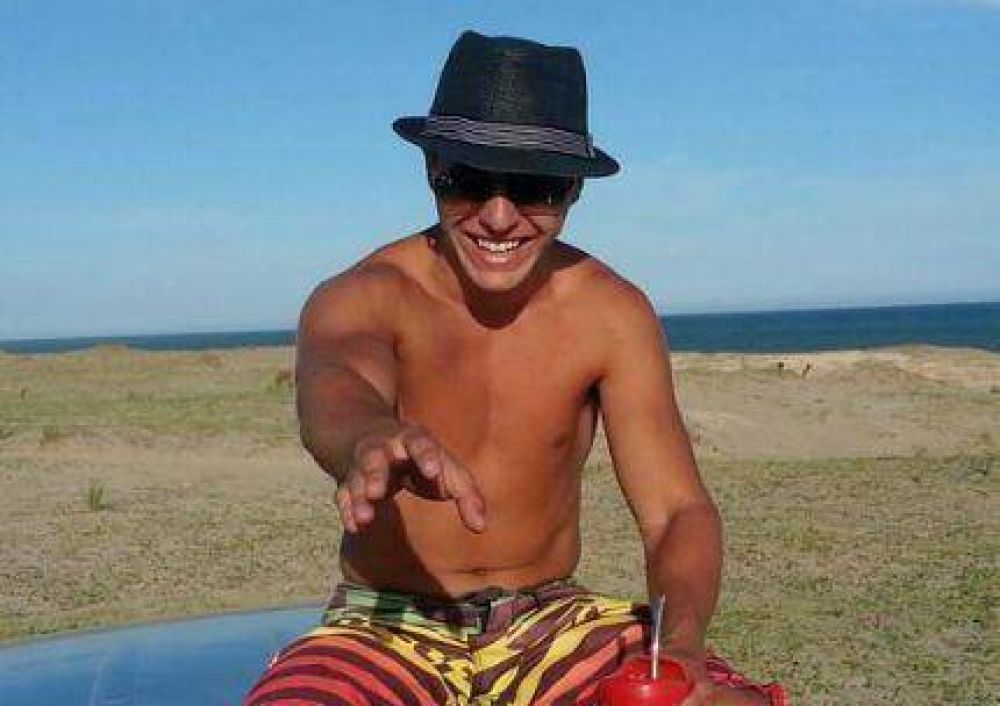 Secuestran a joven estudiante de CAECE y lo liberan luego de cobrar U$S 200.000 m�s $ 1.000.000