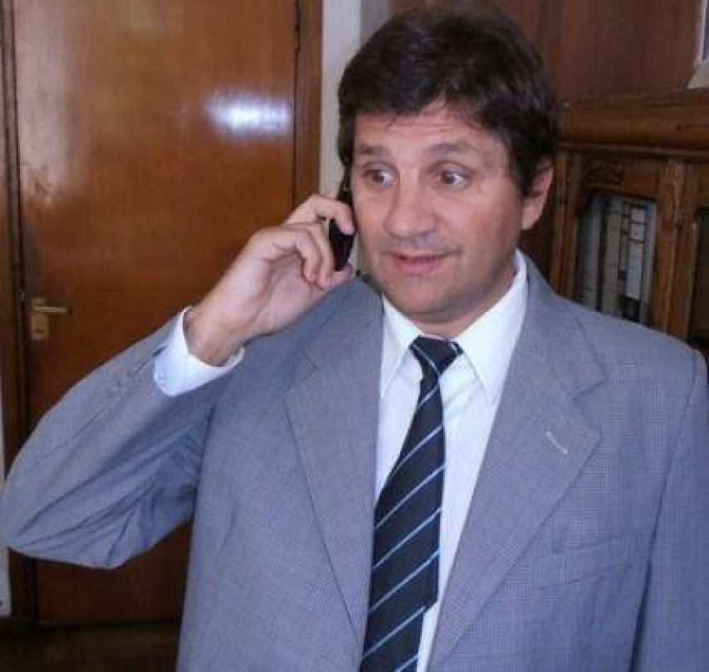 �Con cualquiera de los tres estamos conformes�