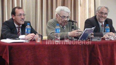 En Entre R�os abren el debate para implementar el juicio por jurados	 