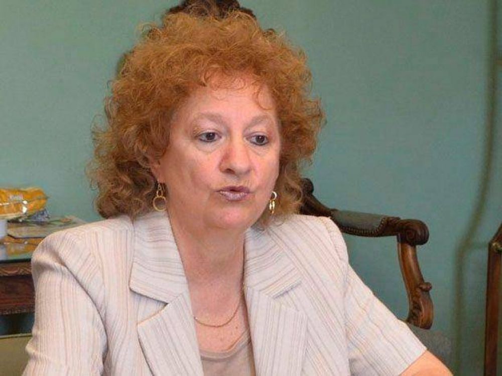 El PJ bloque� el pedido opositor para sentar e interpelar a Vollmer, y escal� la tensi�n en la Legislatura