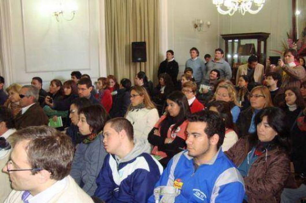 Discapacidad: garantizan empleos para superarse