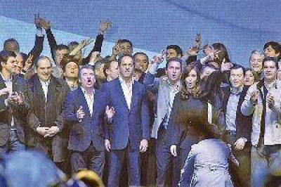 Zamora y otros nueve gobernadores respaldaron la reapertura del canje de la deuda externa