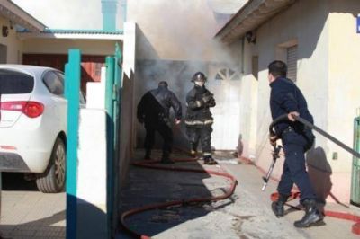 Incendio sobre vivienda dej� da�os materiales