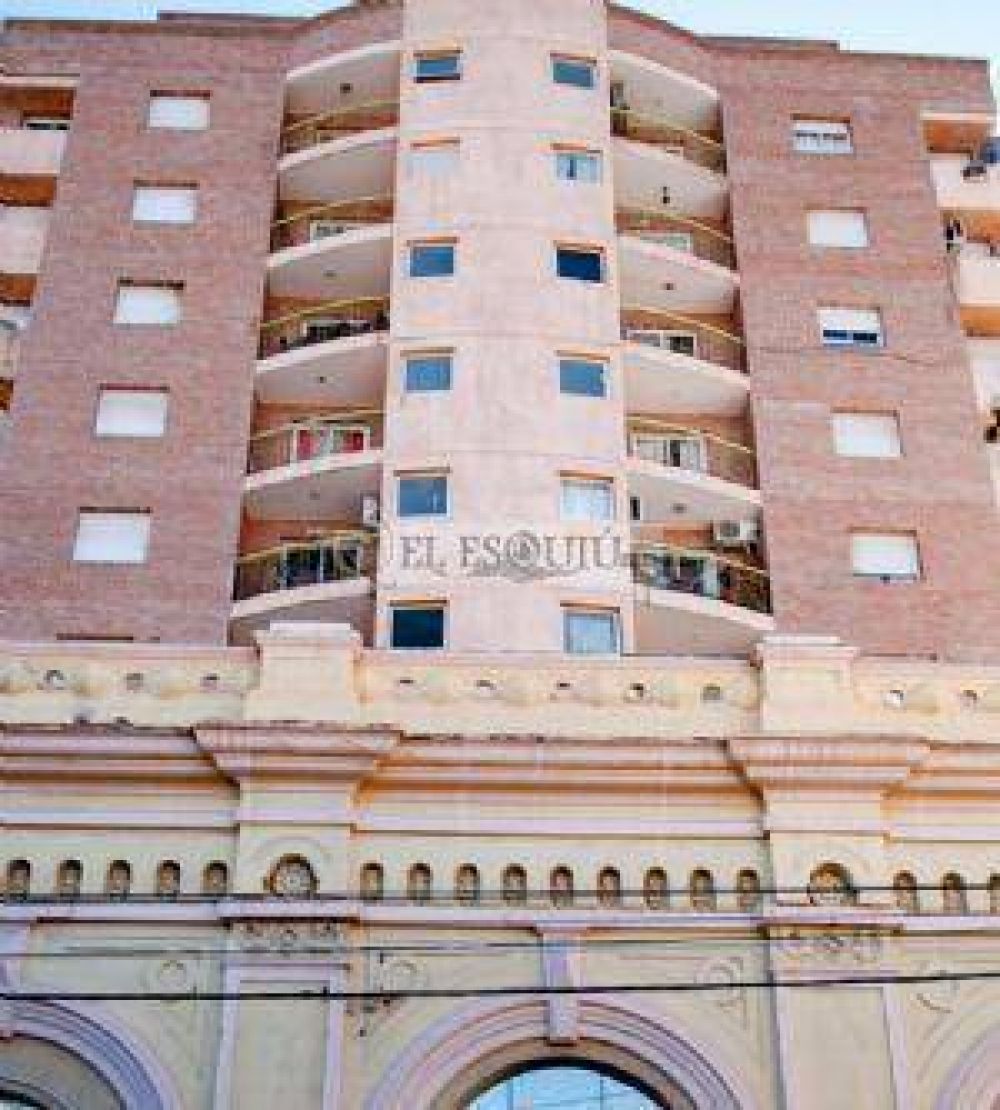 Vecinos de edificio c�ntrico reclaman por corte de gas