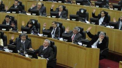 La C�mara dio v�a libre a los subsidios para ca�eros y clubes