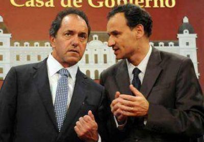 Inundados: mal momento para Scioli y Bruera
