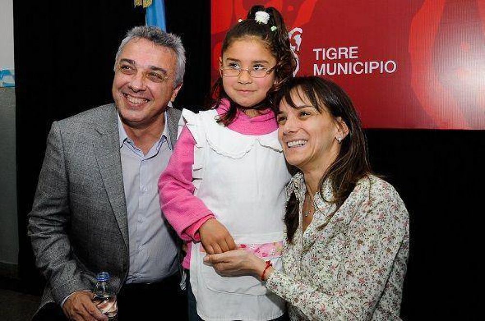 Tigre: El Municipio realiz� la entrega de anteojos para chicos de Benavidez