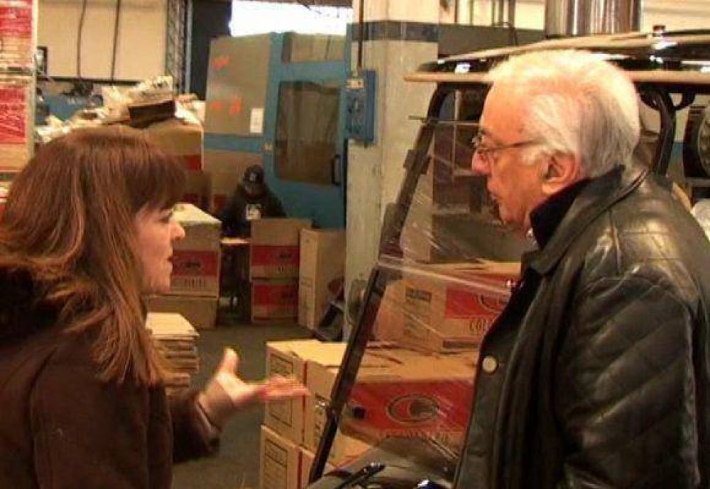 Nancy Katopodis visit� la empresa Colombraro ubicada en Villa Maip�