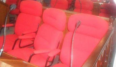 Otra sesi�n sin qu�rum en San Mart�n