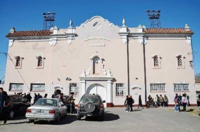 Ediles y funcionarios se reunieron por el pedido del Club Luj�n