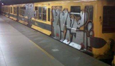 La Ciudad reaccion� y colocar� un producto antigraffitis en los subtes