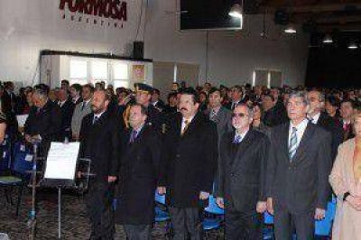 El gobernador inauguro �cumbre� del derecho administrativo en esta ciudad