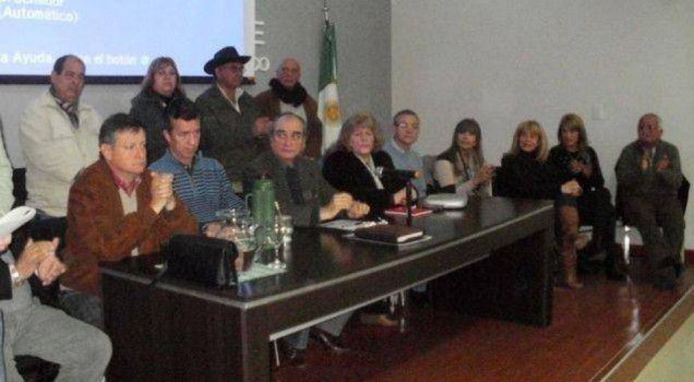 El Frente para la Victoria proclam� sus candidatos