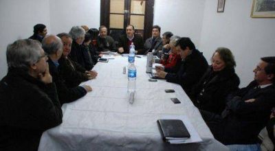 Uni�n por Chaco busca la unidad con miras a octubre