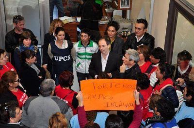 Reclamo de explanes: "El gobierno us� y abus� de los trabajadores como mano de obra barata"