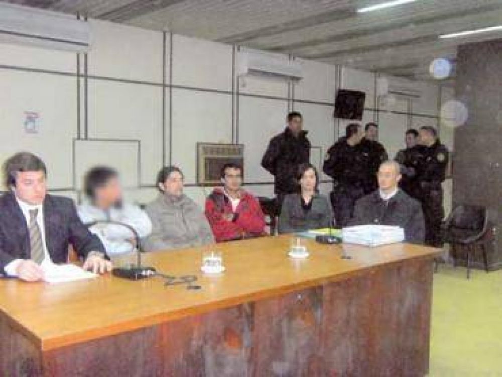 Melgar purgar� 22 a�os de prisi�n y Mart�nez, 4