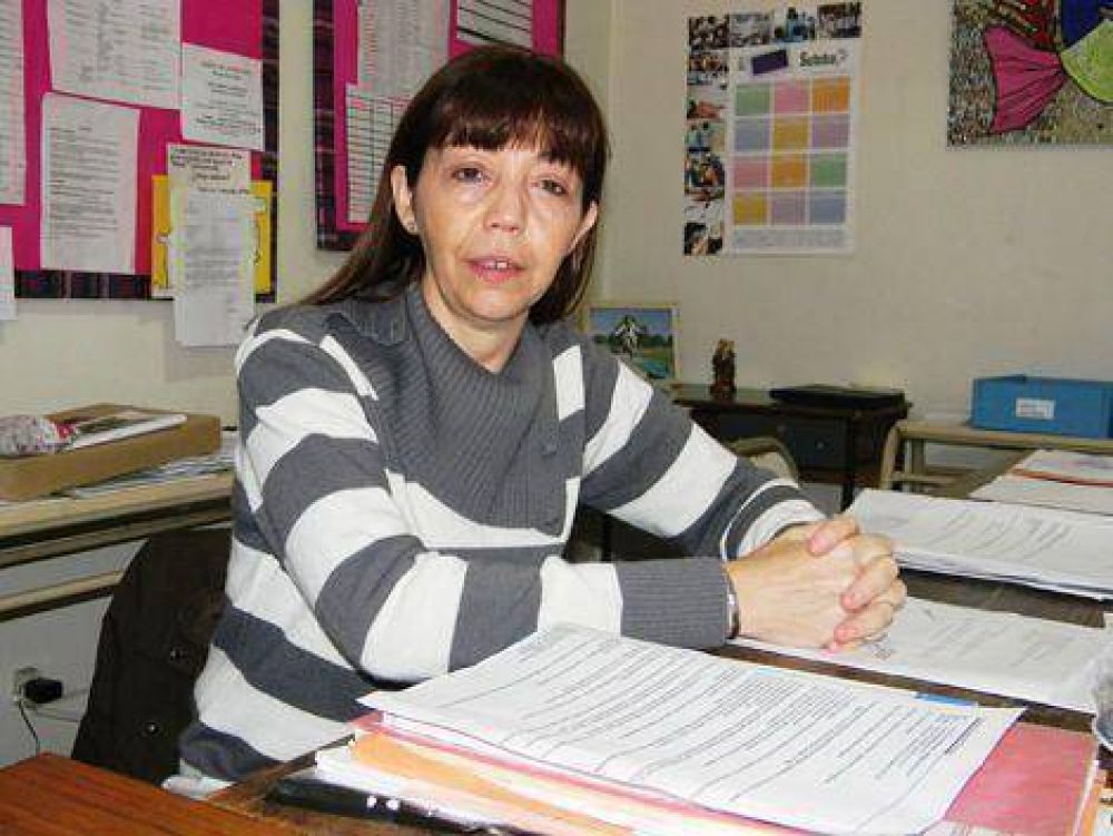 'El alumno no utiliz� el arma para amenazar, seg�n manifiestan sus compa�eros' 