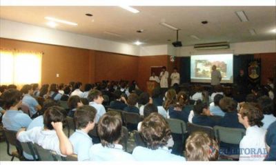 M�s del 40% de los chicos en escuelas est�n mal alimentados, seg�n una investigaci�n