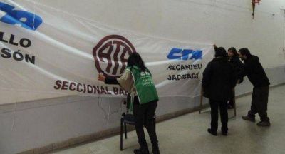 Porteros siguen pidiendo mejoras en las escuelas